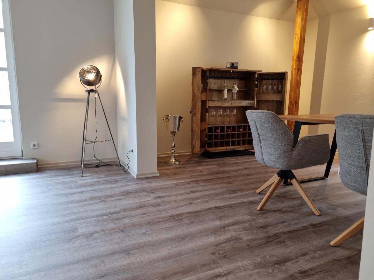 5 Sterne Bahnhoftraum, Appartement "Waldliebe" 133Qm, Grosse Terrasse 70Qm, Qr Code Scannen Fuer Virtuellen Rundgang, Premium Ausstattung 布劳恩费尔斯 外观 照片
