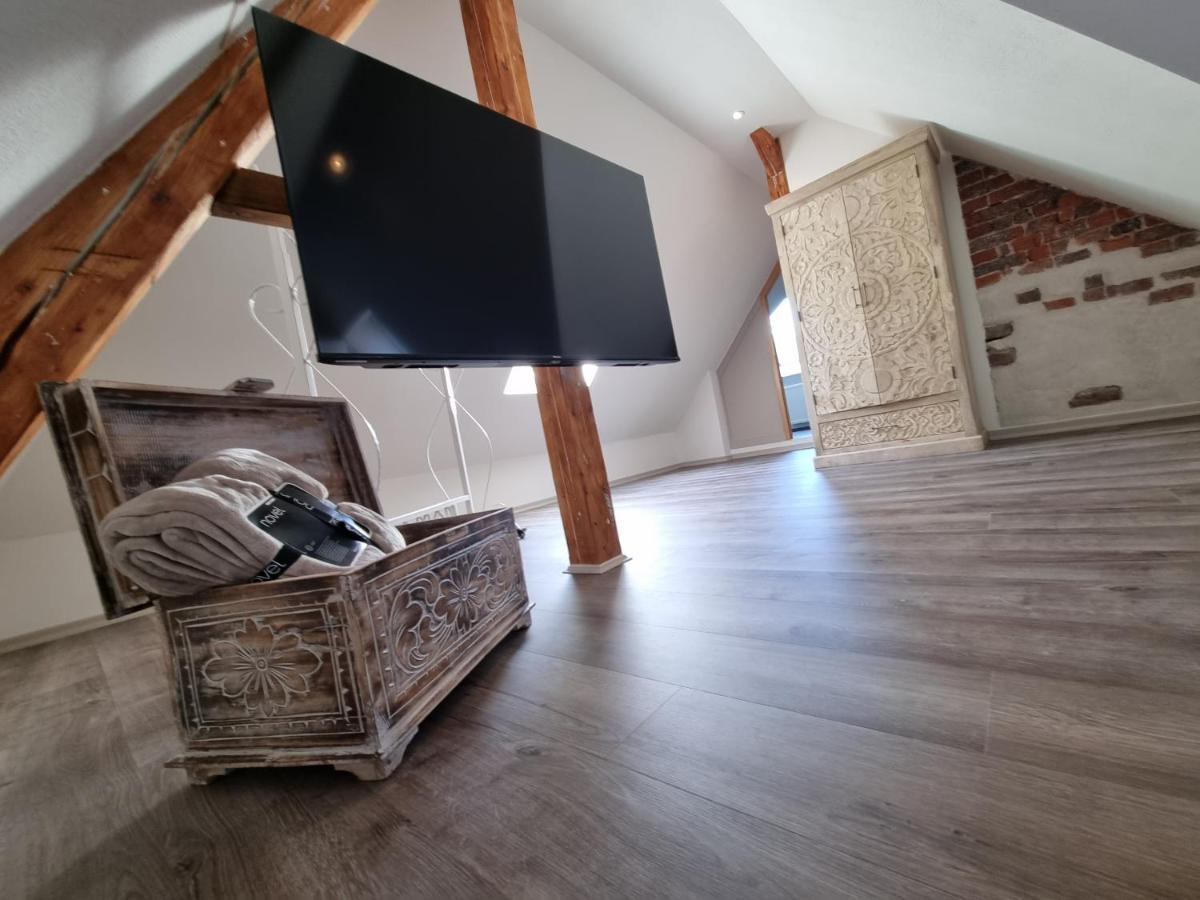 5 Sterne Bahnhoftraum, Appartement "Waldliebe" 133Qm, Grosse Terrasse 70Qm, Qr Code Scannen Fuer Virtuellen Rundgang, Premium Ausstattung 布劳恩费尔斯 外观 照片