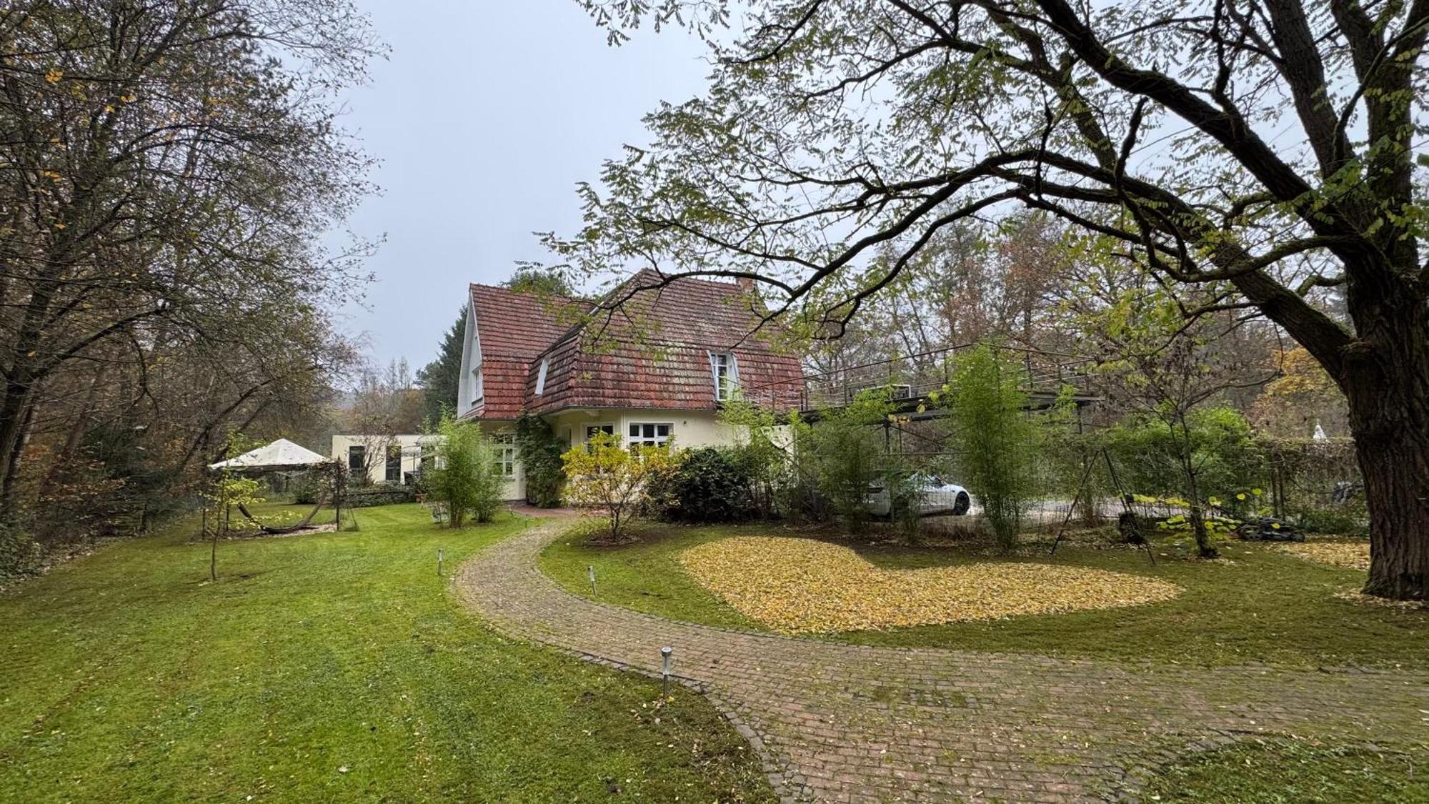 5 Sterne Bahnhoftraum, Appartement "Waldliebe" 133Qm, Grosse Terrasse 70Qm, Qr Code Scannen Fuer Virtuellen Rundgang, Premium Ausstattung 布劳恩费尔斯 外观 照片